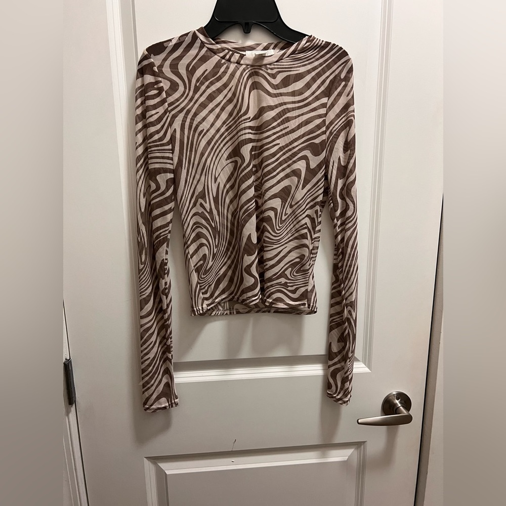 Womens Junior Full Tilt mesh shirt Size Large   Excellent condition worn once